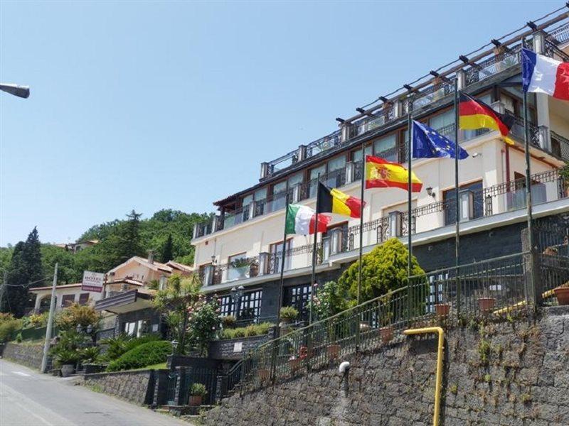 Hotel Primavera Dell'Etna 제프라나에트니아 외부 사진