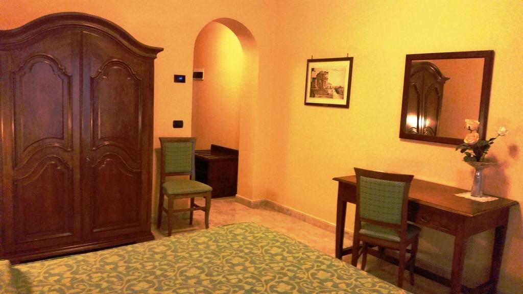Hotel Primavera Dell'Etna 제프라나에트니아 외부 사진