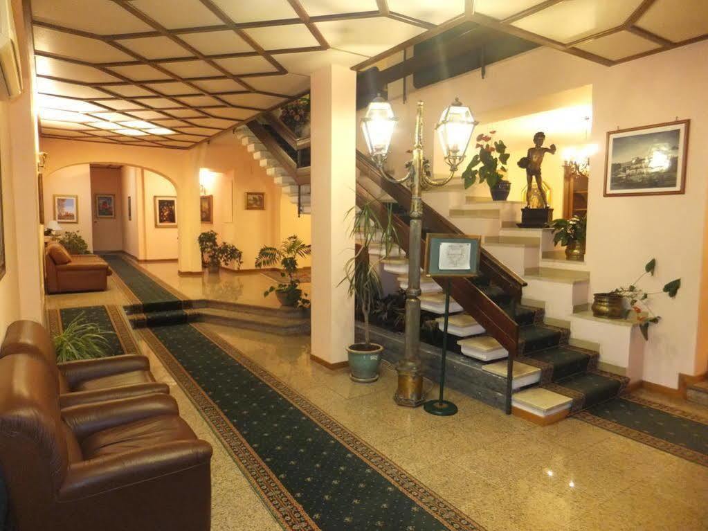 Hotel Primavera Dell'Etna 제프라나에트니아 외부 사진