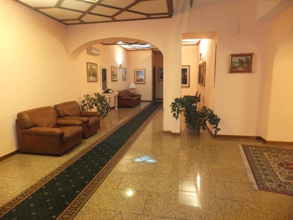 Hotel Primavera Dell'Etna 제프라나에트니아 외부 사진